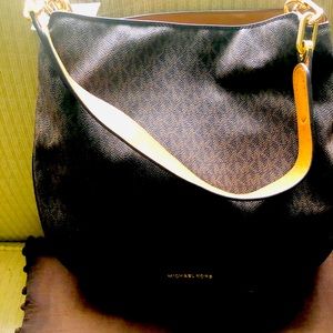 Michael Kors NWT Large Hobo Bag Dark Brown